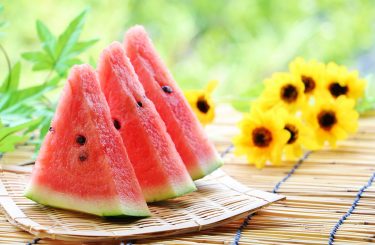 【保存版】スイカの旬はいつ？人気の種類から食べ方まで徹底解説！