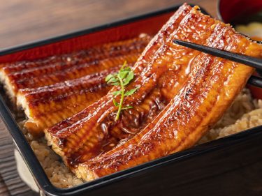 【地元の秘密レシピ公開】調理法からたれまで徹底解説！日本各地の鰻(うなぎ)の楽しみ方